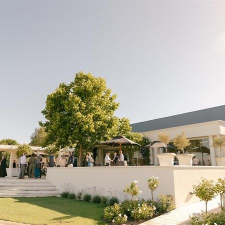 Loch Lynne Estate Hotel Durbanville Exterior photo
